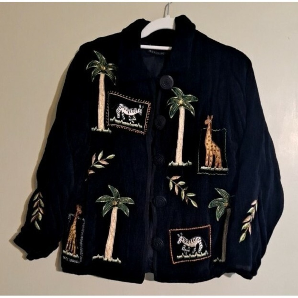 💜embroidery Sweater Jacket Size S❤️